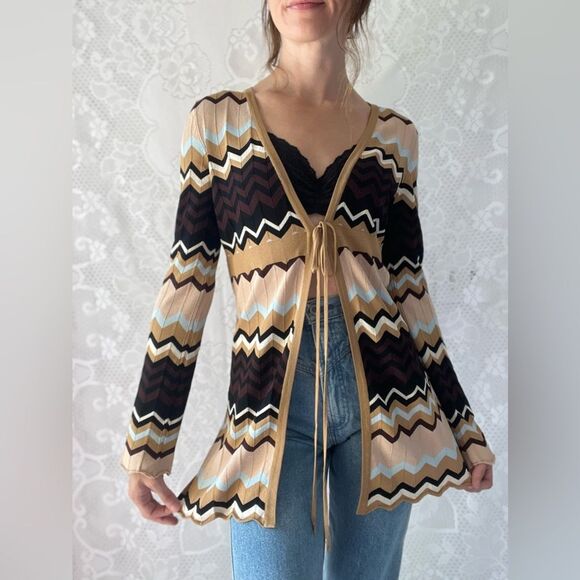 Y2K Sydney Easton Chevron Striped Tie-Front Cardigan Sweater with Lettuce Hem - Picture 7 of 11